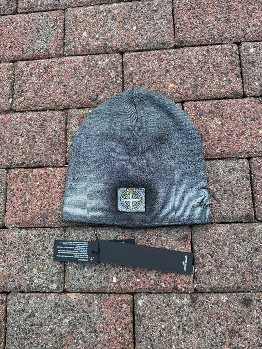 Stone Island x Supreme Reflective Beanie