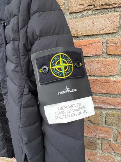 Stone Island Loom Woven Down Chambers Stretch Nylon-TC Jacket - M