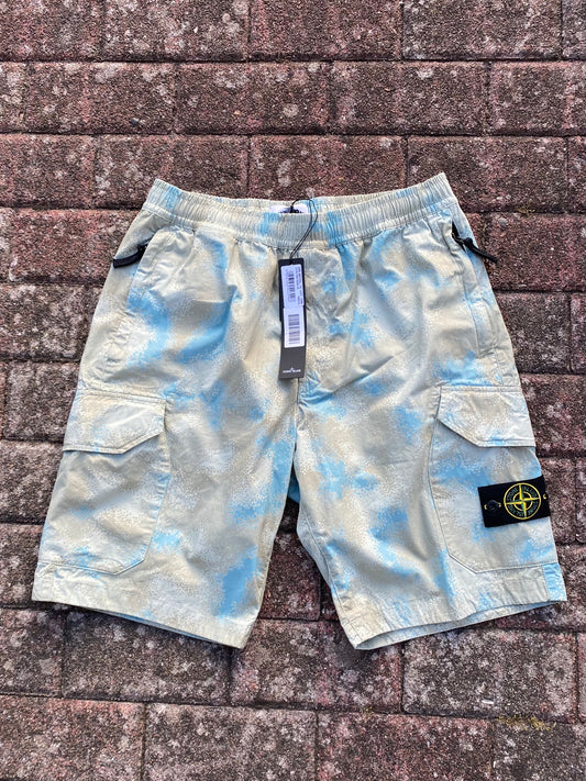 Stone Island Camo Devoré Cargo Shorts - W32