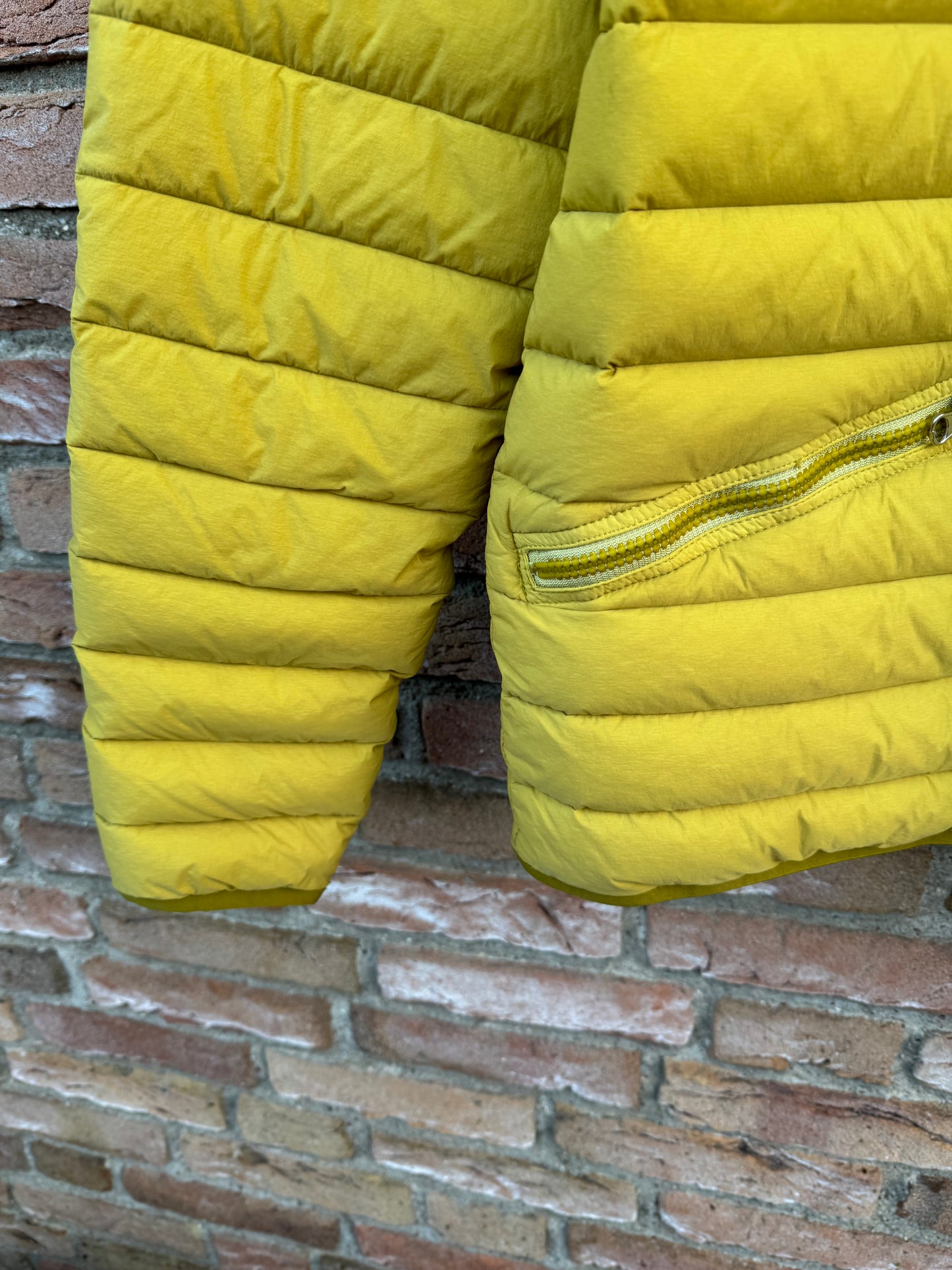 Stone Island Loom Woven Down Chambers Stretch Nylon-TC Jacket - S