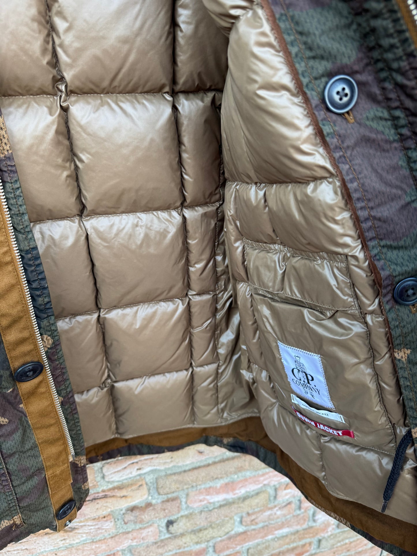 CP Company 50 Fili Goggle Down Jacket - M