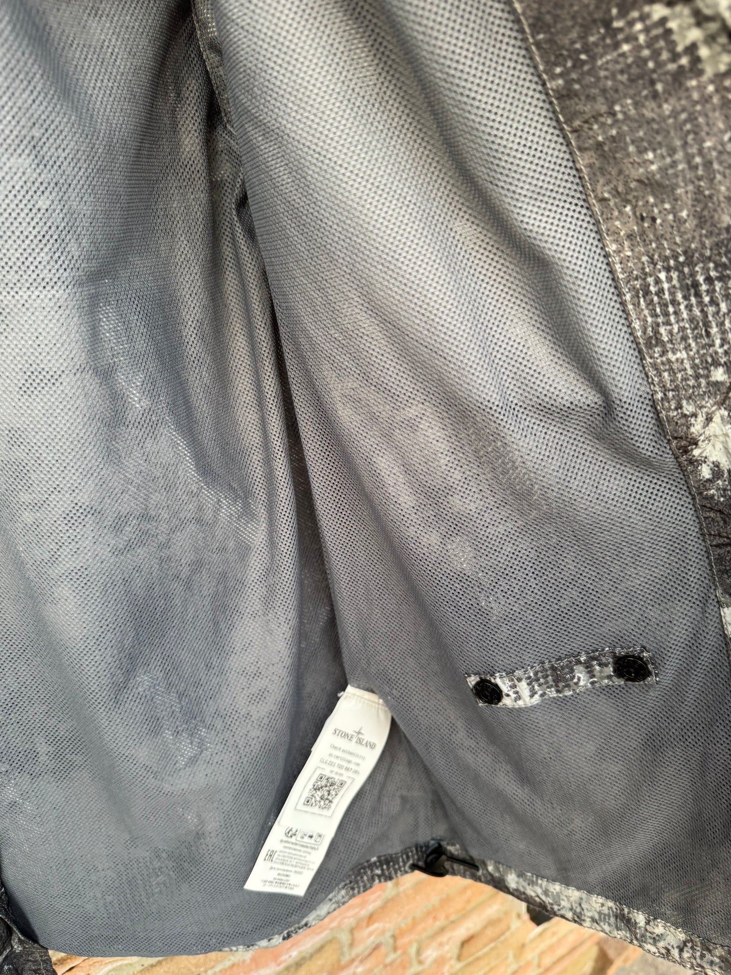 Stone Island Dissolving Grid Camo Nylon Jacket - L