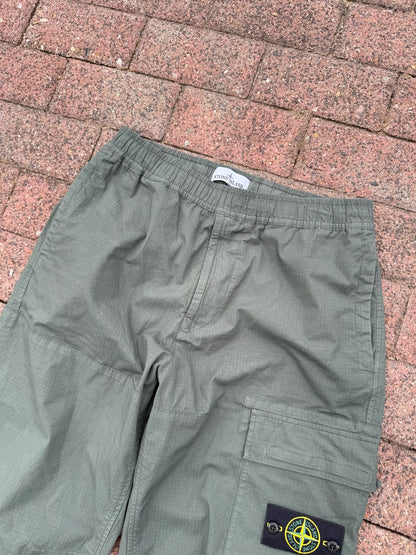 Stone Island Ripstop Cargos - W32