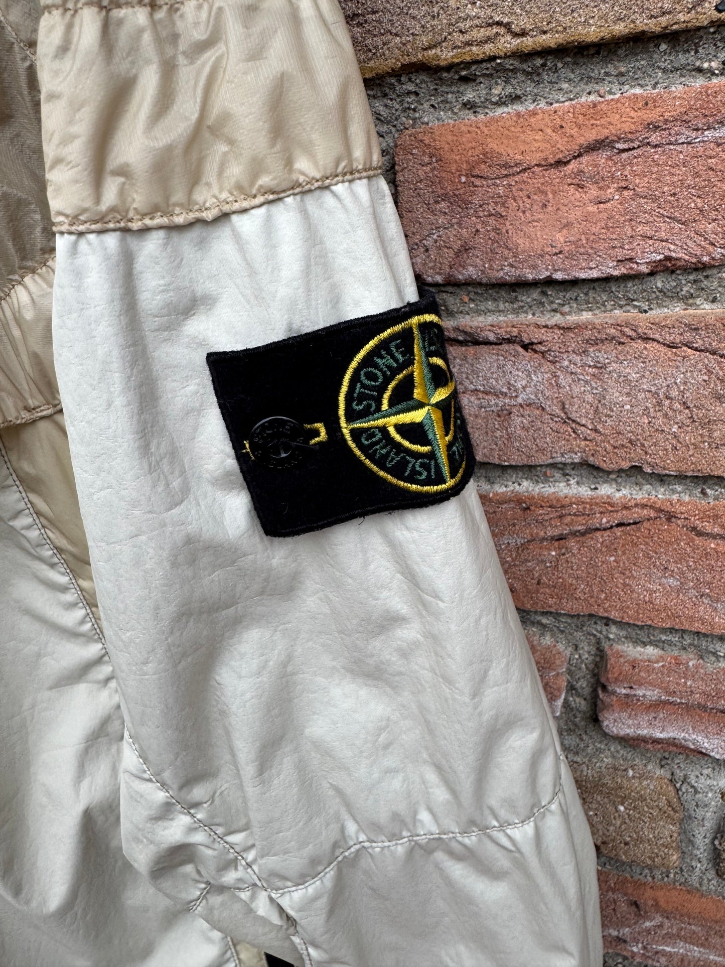 Stone Island x Nike Hyper Light Membrana Jacke - M