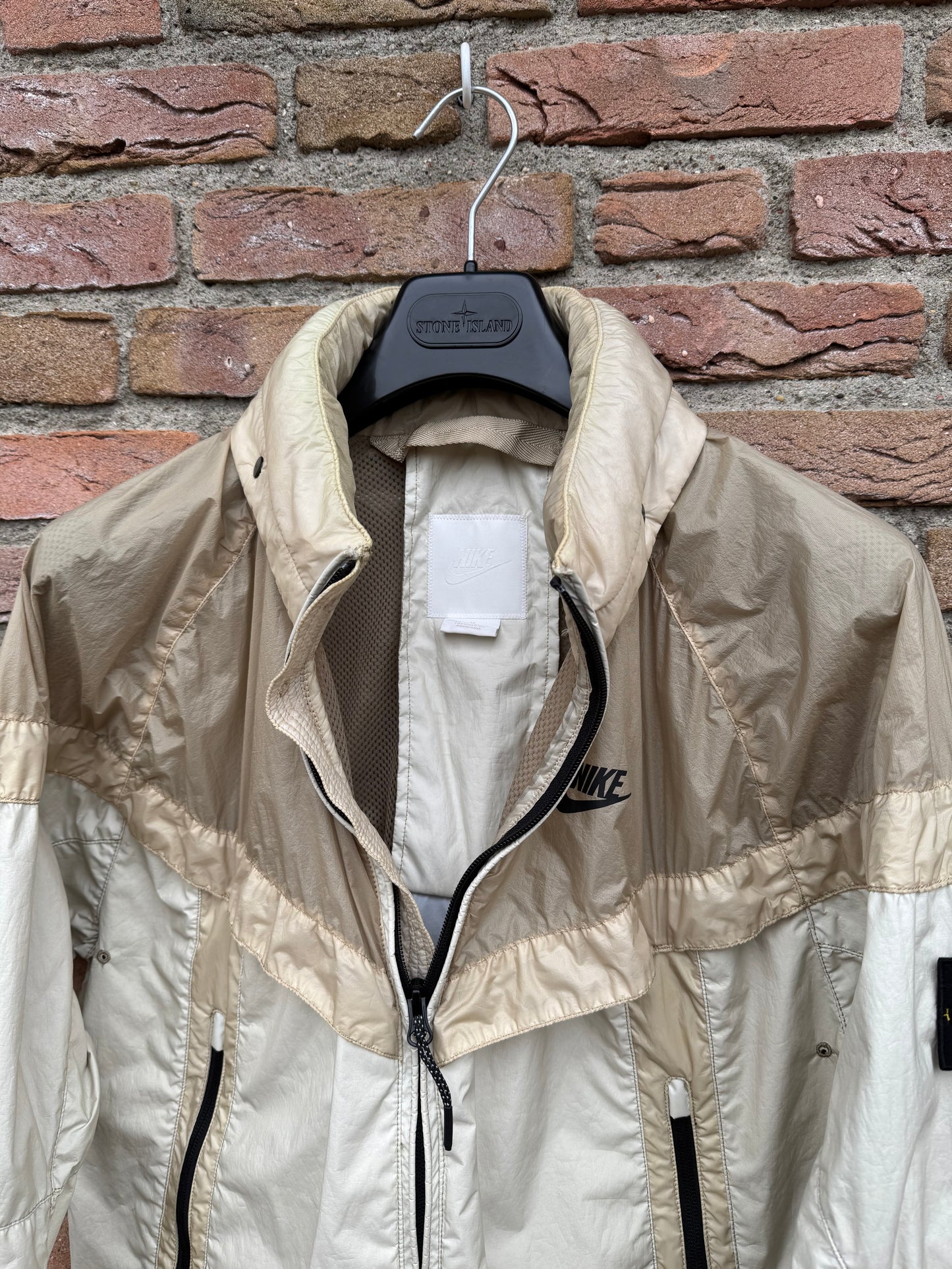 Stone Island x Nike Hyper Light Membrana Jacke - M