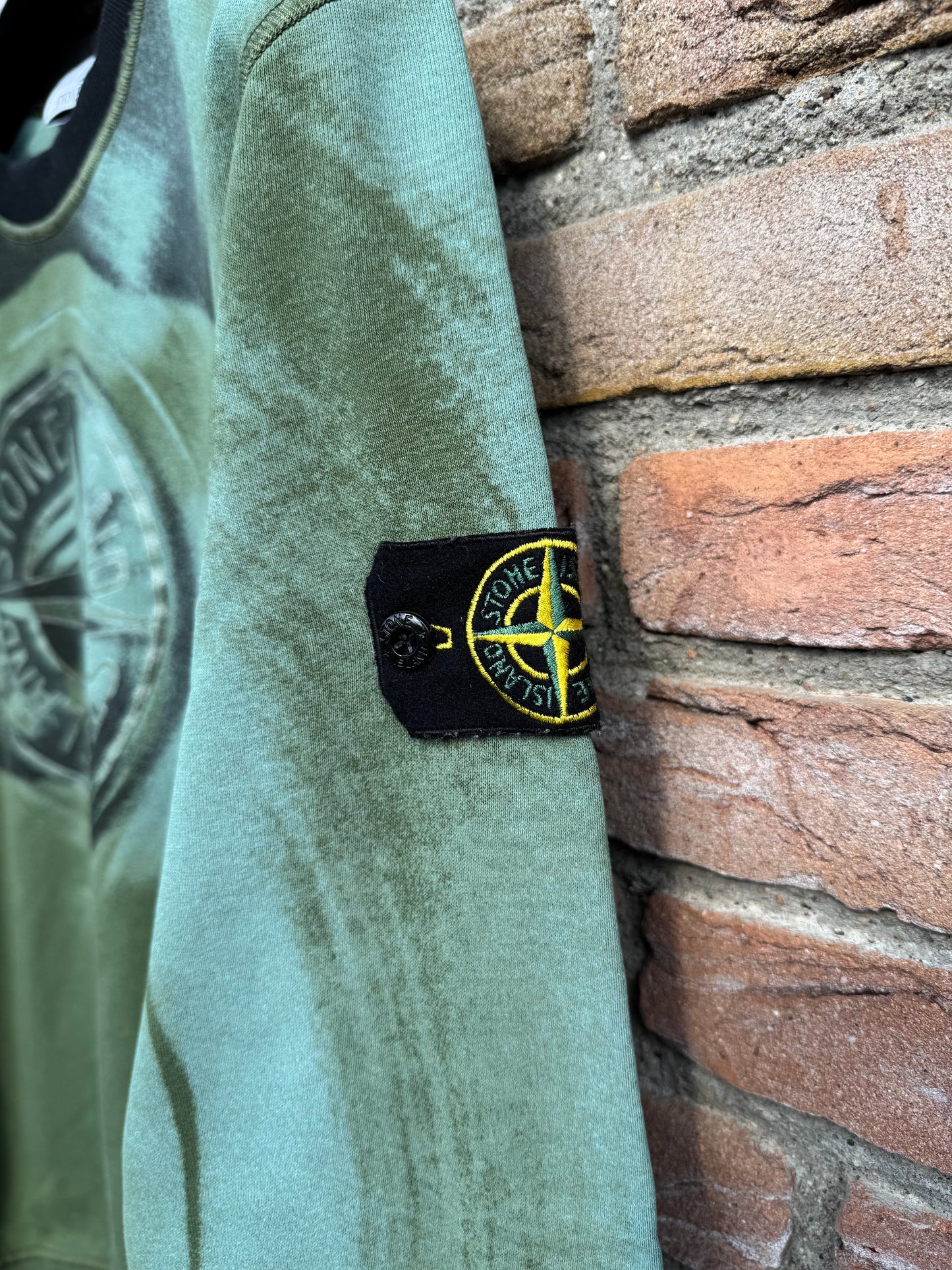 Stone Island Sweatshirt - L
