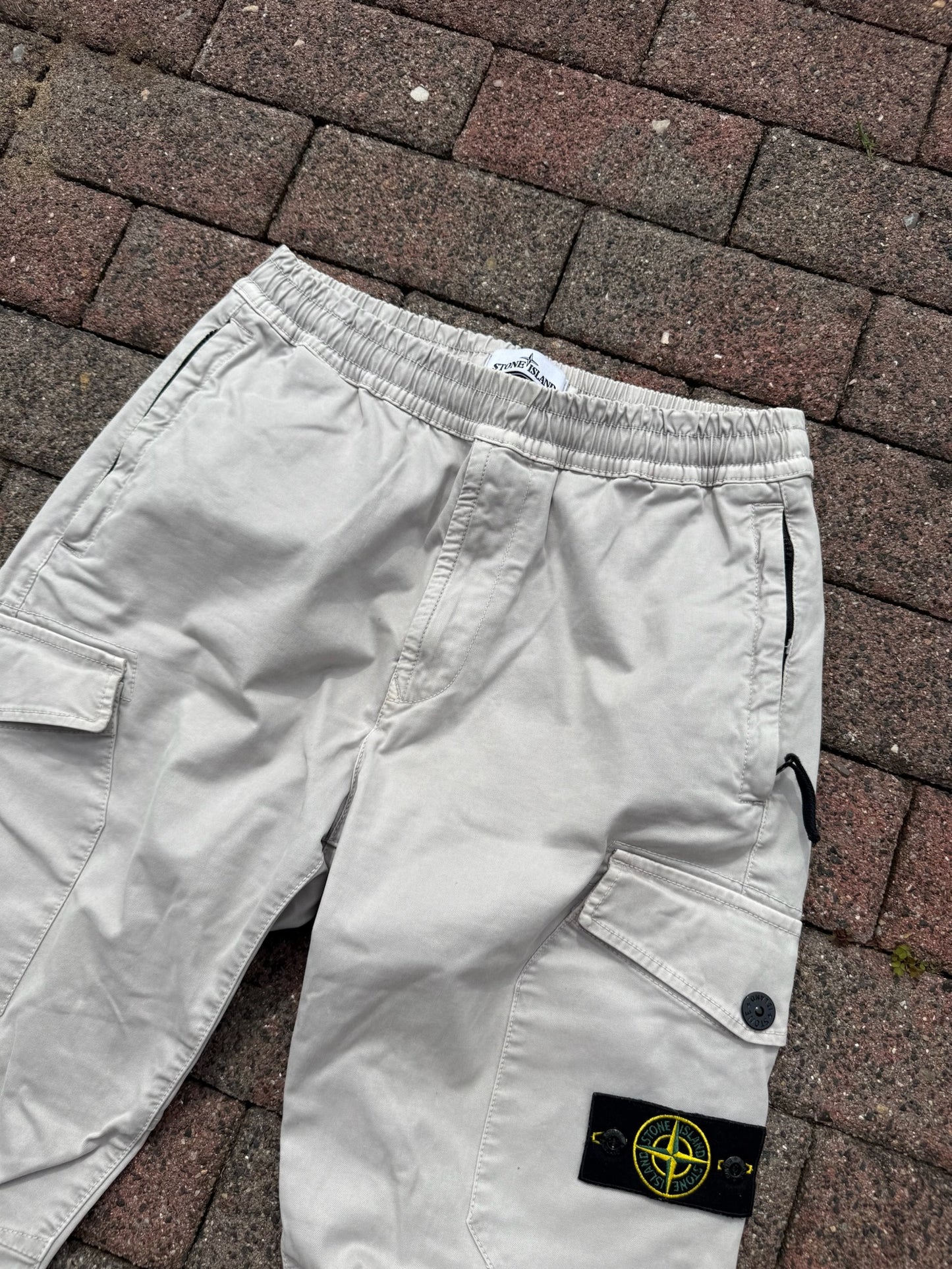 Stone Island Cargos - W32