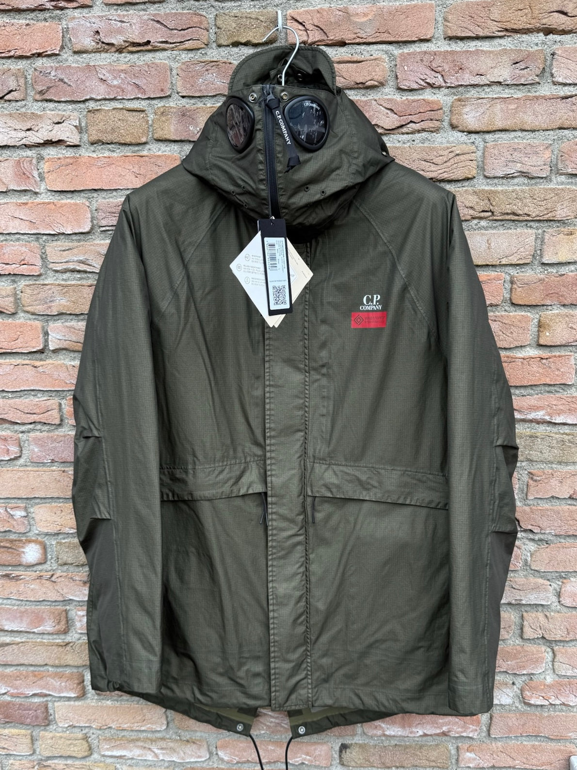 C.P. Company Gore G-type Explorer Jacket - L