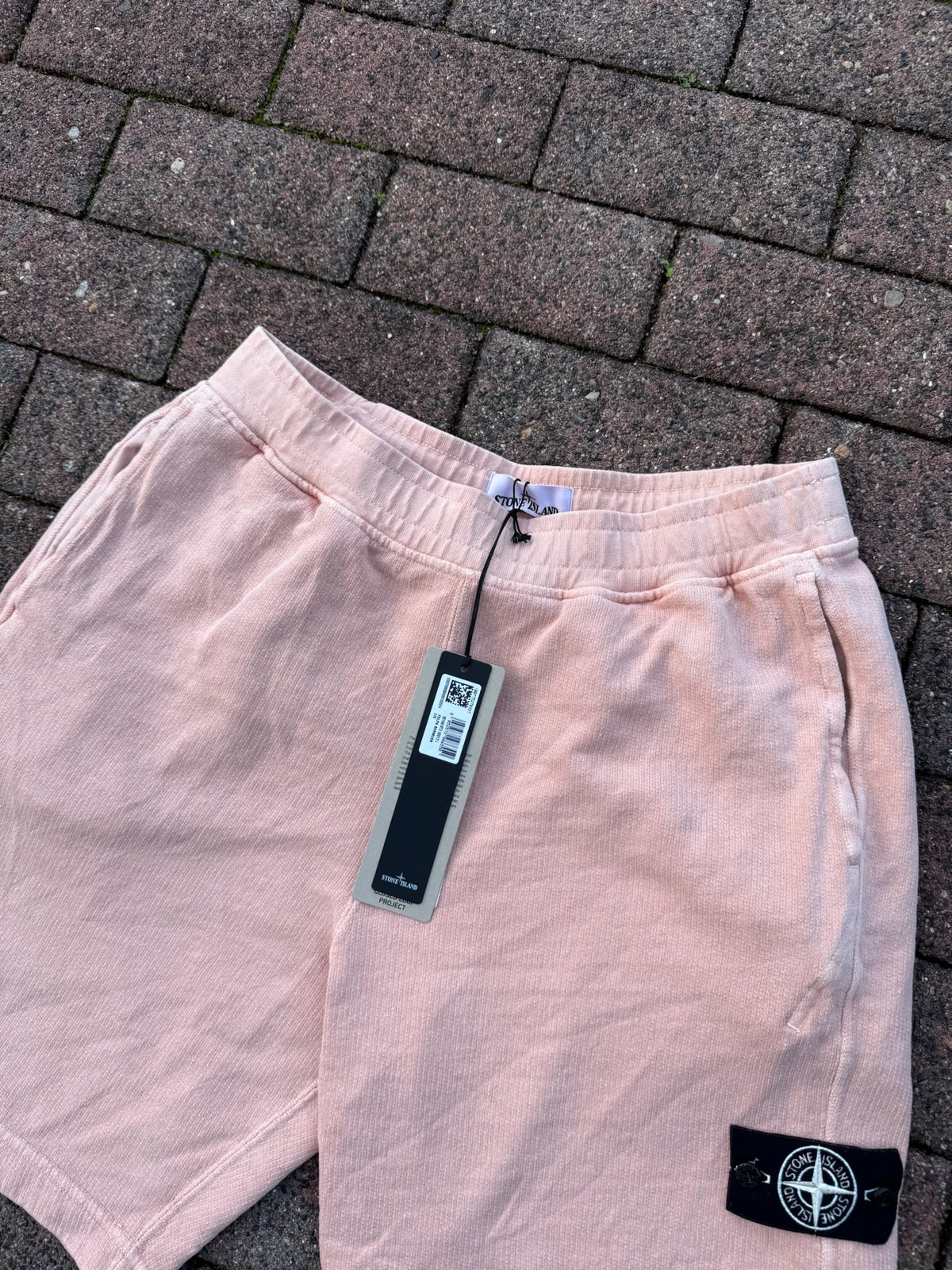 Stone Island Closed Loop Shorts - L