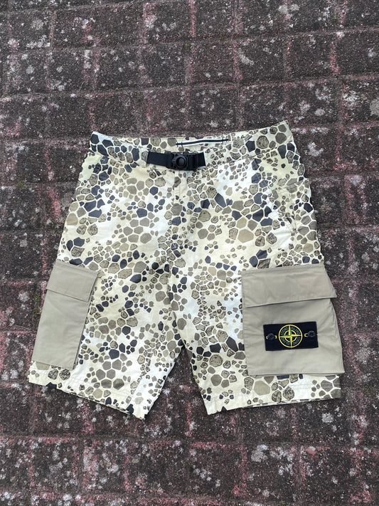 Stone Island Alligator Camo Cargo Shorts - W30