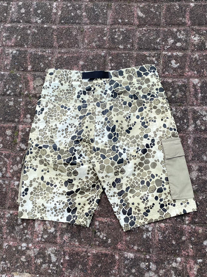 Stone Island Alligator Camo Cargo Shorts - W30