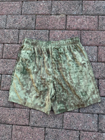 Stone Island x New Balance Camo Shorts - M