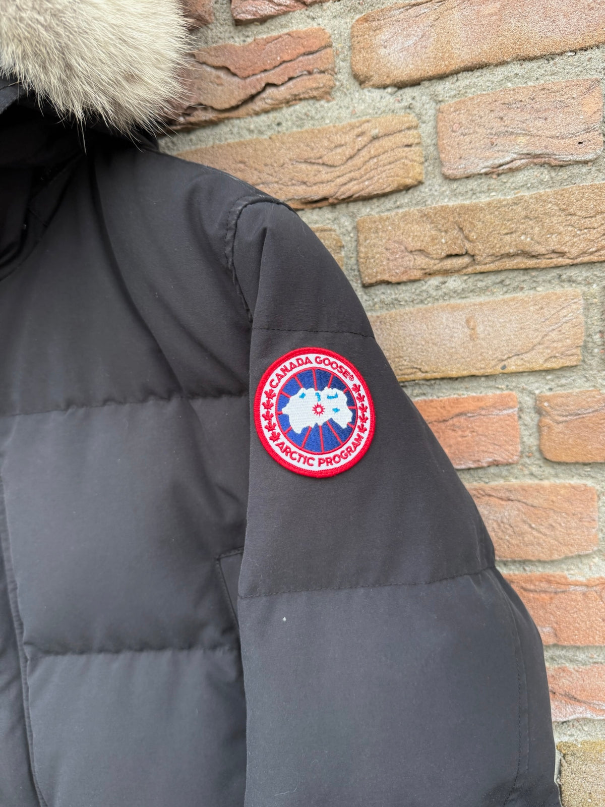 Canada Goose Wyndham Parka - XL
