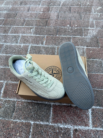 Stone Island Sneakers - UK 8