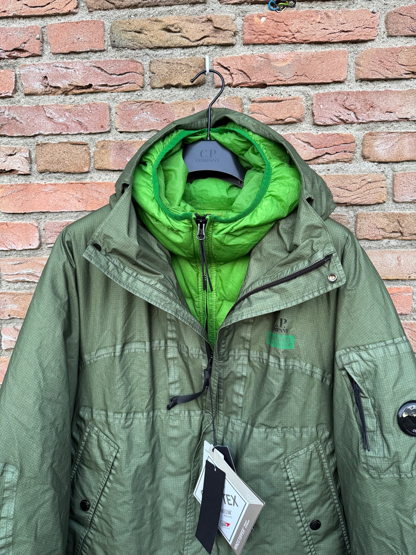 C.P. Company Gore-G type Daunenjacke - L