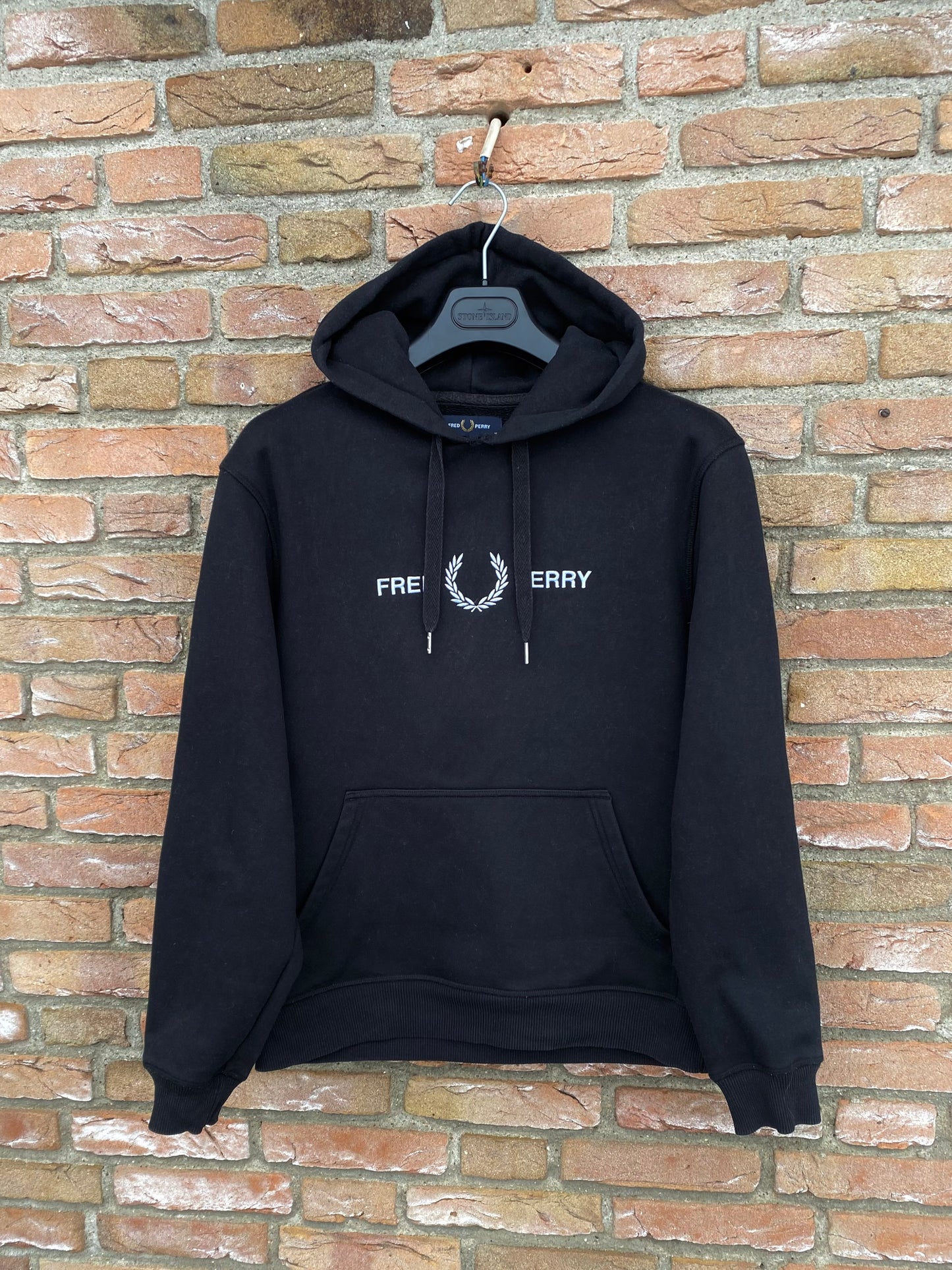 Fred Perry Hoodie - M