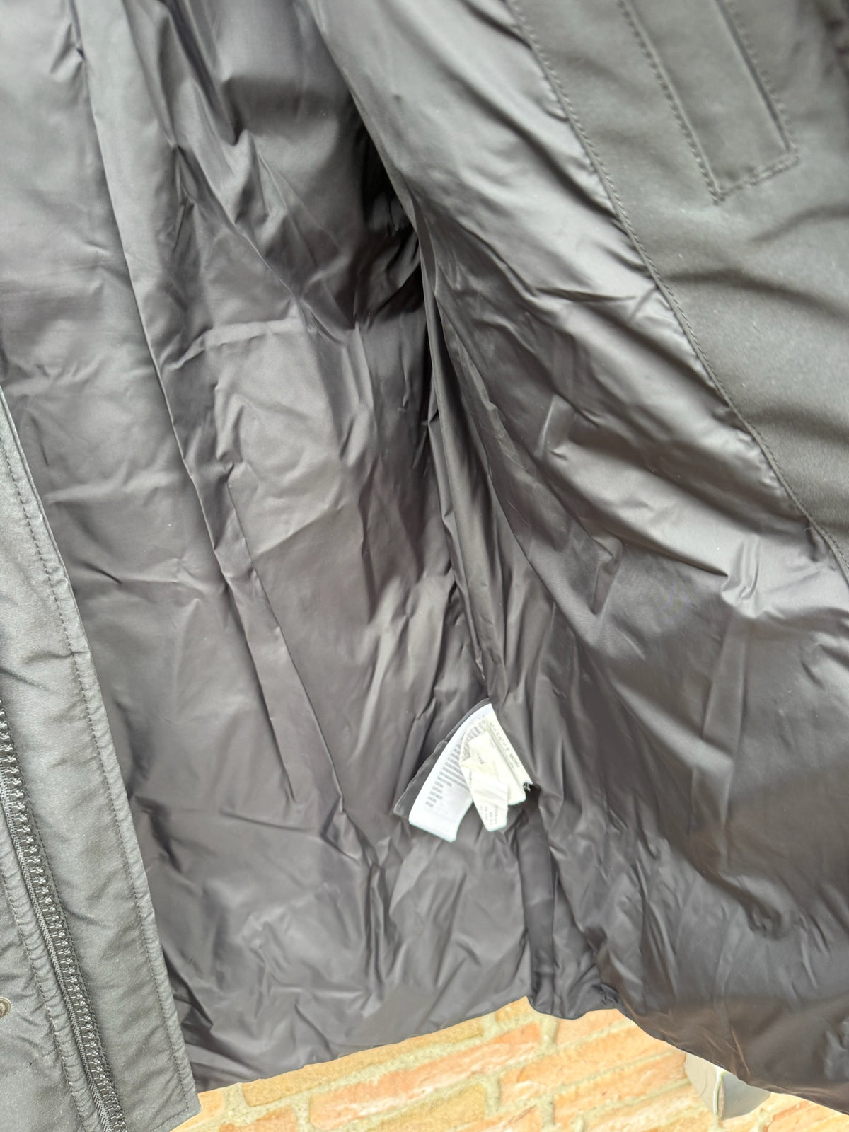 Canada Goose Wyndham Parka - L
