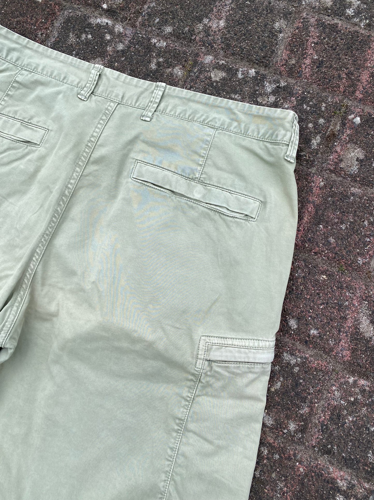 Stone Island Cargo Shorts - W36