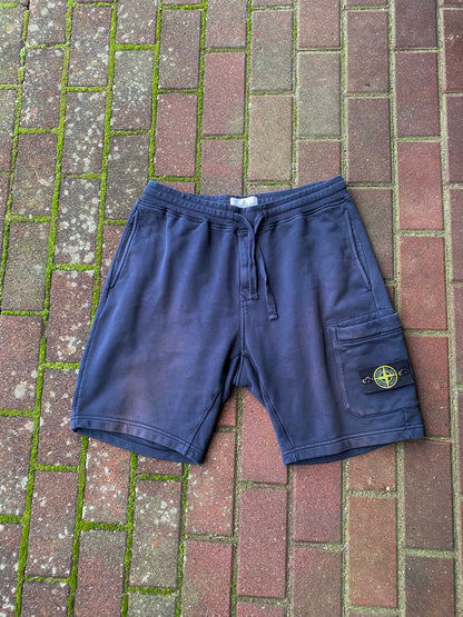 Stone Island Shorts - L