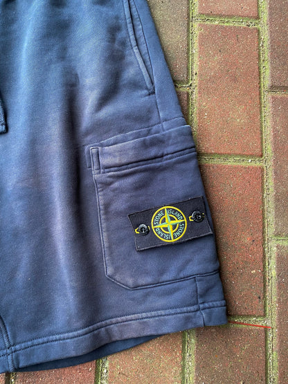 Stone Island Shorts - L