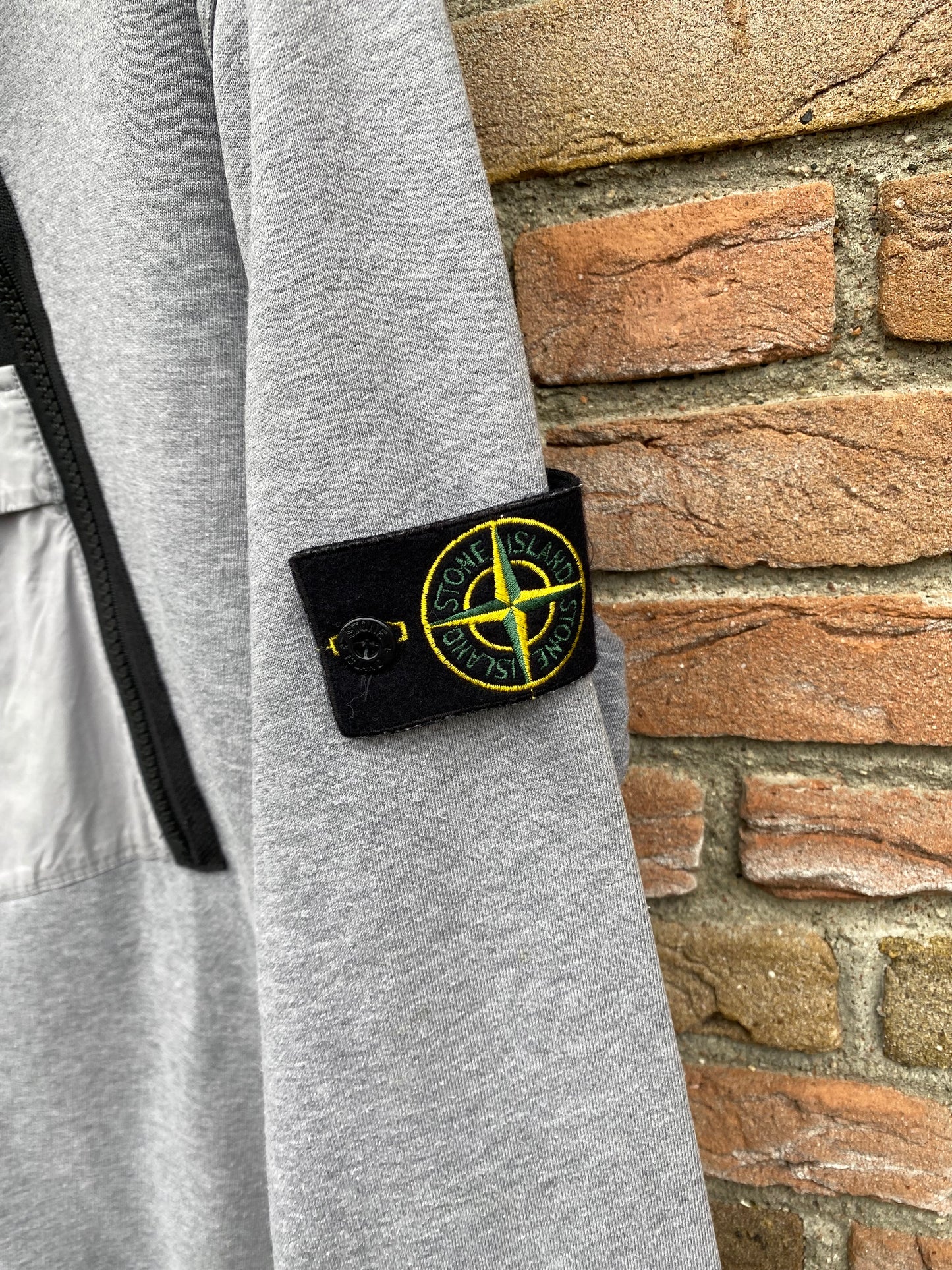 Stone Island Zip Hoodie - L