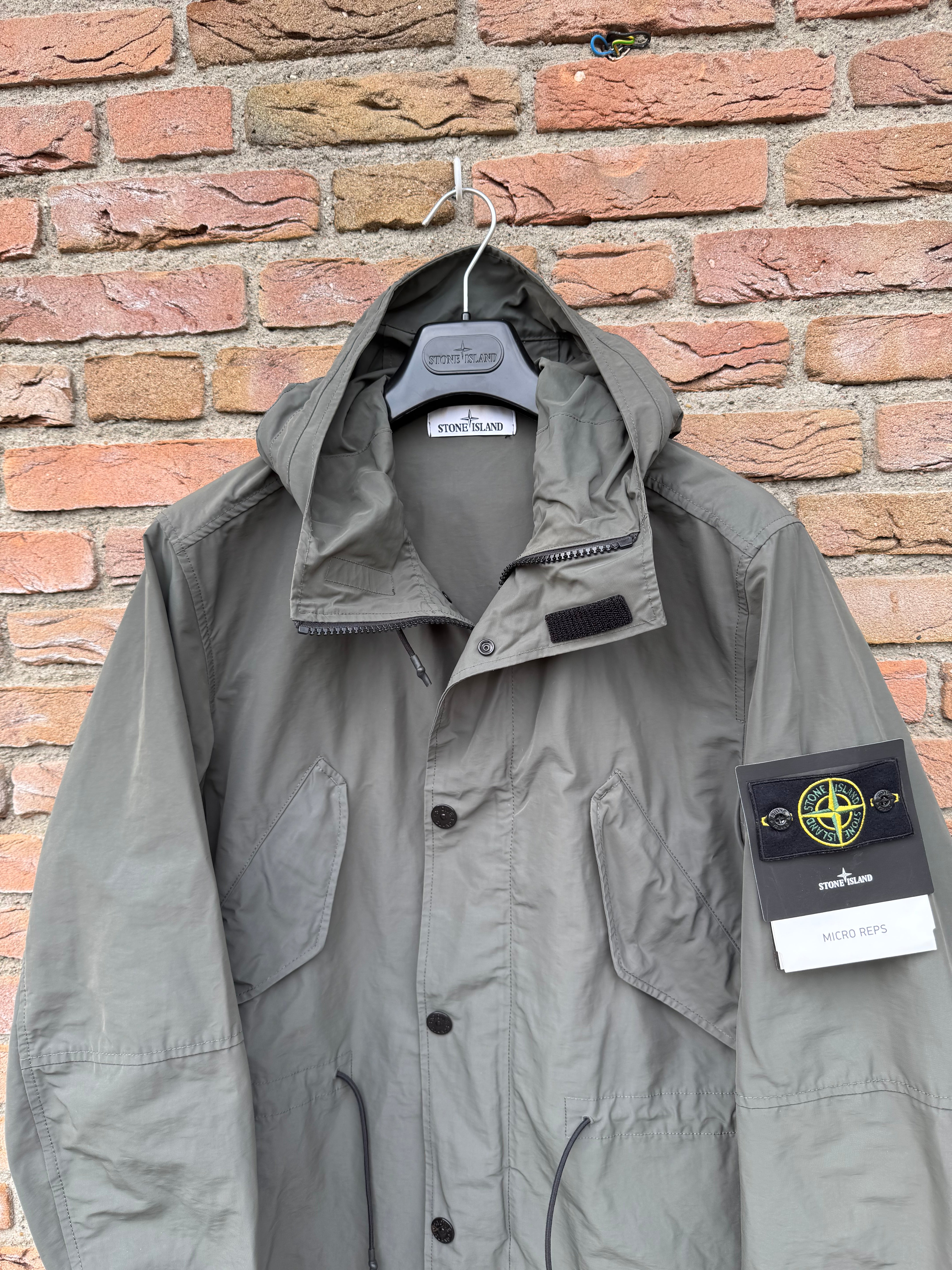 Stone Island Micro Reps Jacket - M – ebding