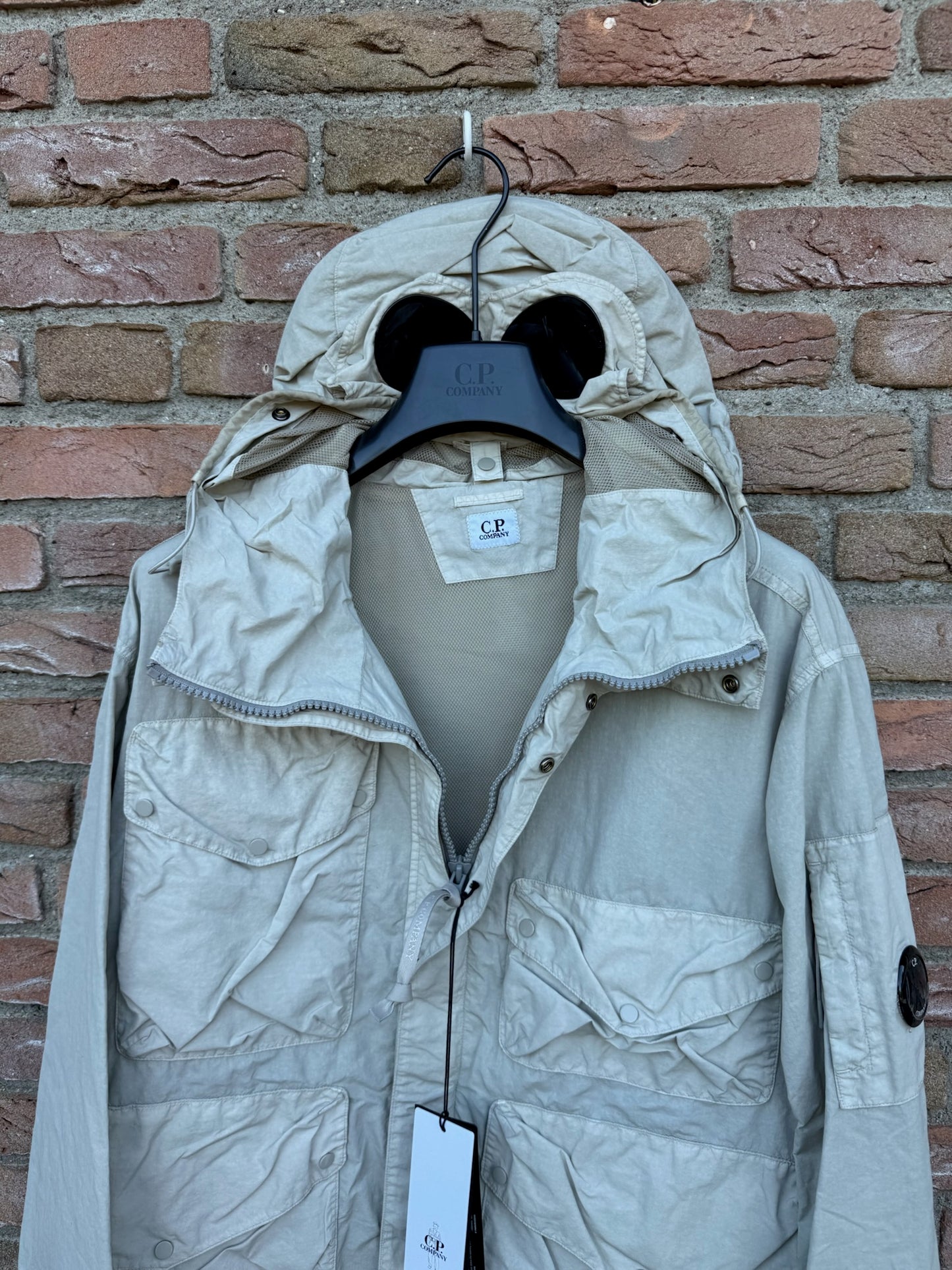 C.P. Company Flatt Nylon Goggle Jacket - L